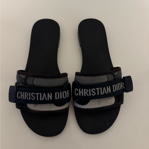 Dior evolution slide - Picture 3 of 7